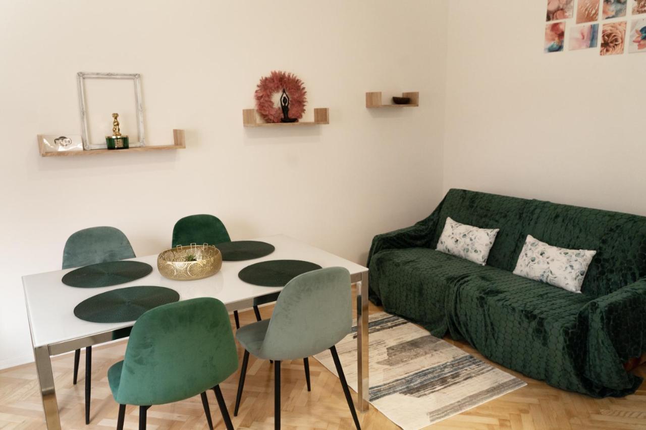 Fand Center Apartman Luxury Szeged Exterior photo